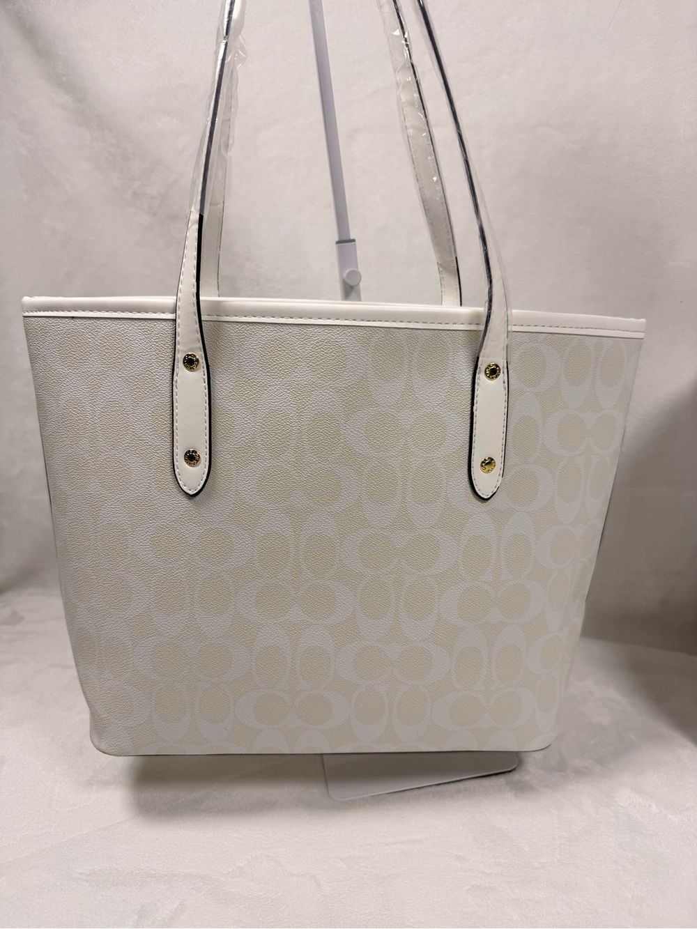 Coach Cream Signature Canvas Tote with Wallet and Box - Picture 3 of 7